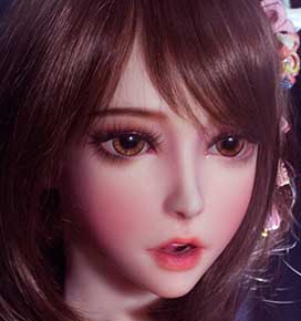 Akimoto Mizuki (mouth closed)