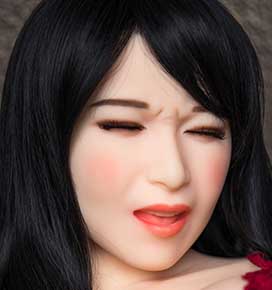 Mai (eyes always closed)