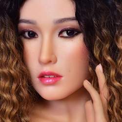 Nicole (TPE/silicone)