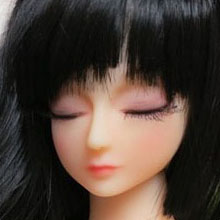 Midori (eyes always closed)