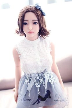 Jasmine in white lace shirt