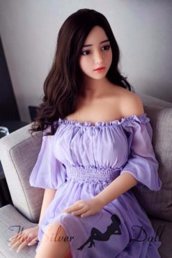 QianYu in purple dress
