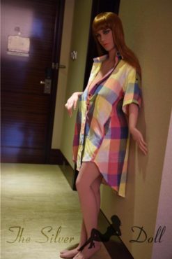 Jodie dans sa chambre d'hôtel