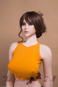 Jenny in yellow top
