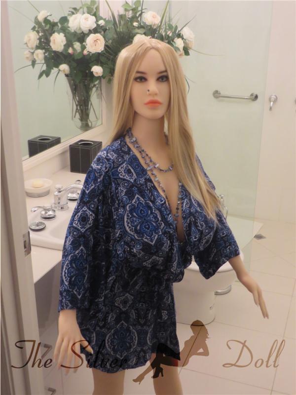 Jodie in blue dressing gown