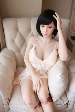 Sada sulla sua poltrona