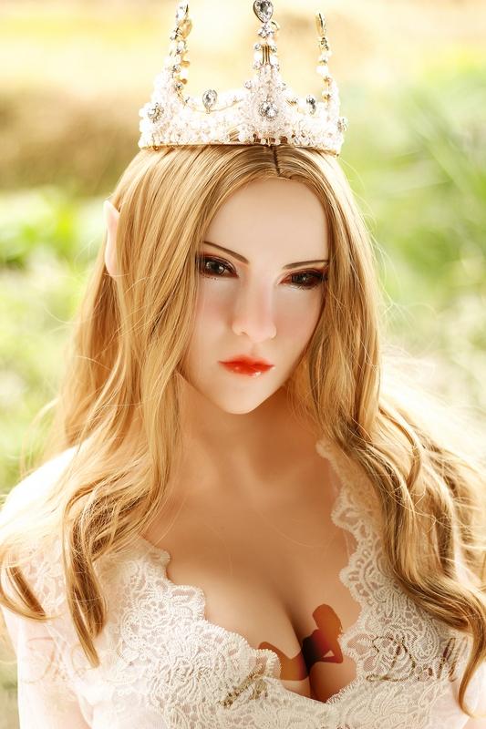 Tanelia princess in white nightie