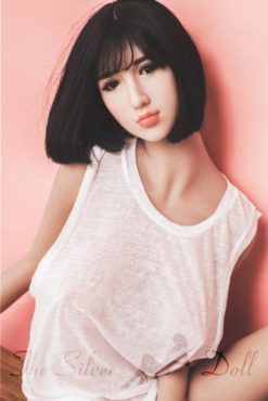 Lizzy en camisón blanco