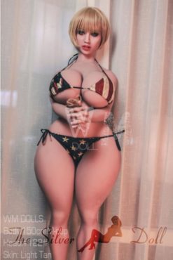 Lucia in an American bikini