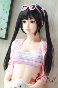 Aika in white hotpants