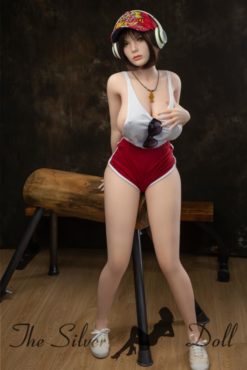 Tonya en short rouge