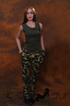 Nakita nell'esercito