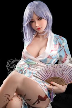 Murasaki with purple hair