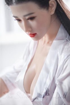 Jennie sul suo letto