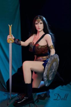 Doris sexy guerriera