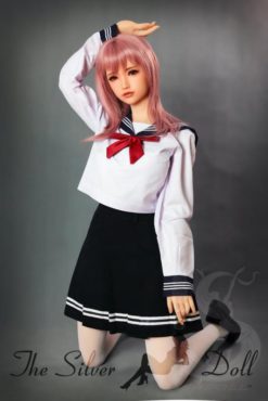 Eva nue sur son canapé