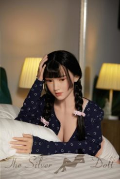 Cici en lingerie blanche