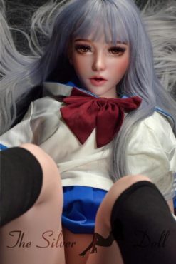 Yoshida Ayumi with grey wig