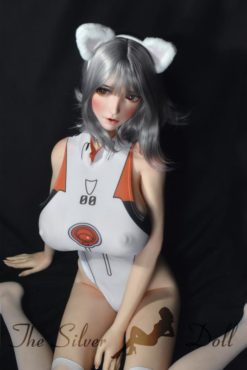 Kanno Ritsuko coniglietta pettoruta