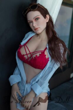 Vanesa with sunglasses