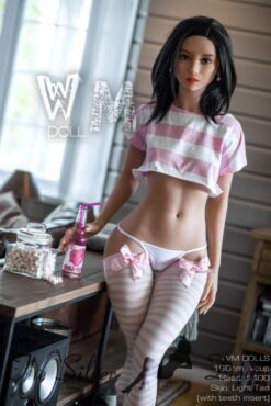 Olivia en bas à rayures