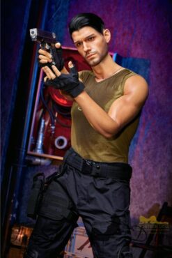 Thomas in gun action