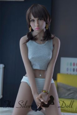 Noelle with long brown hair