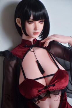 Sakai Kanako F-cup in intimo rosso scuro