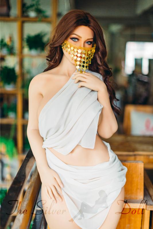 Adele with an asian style mask