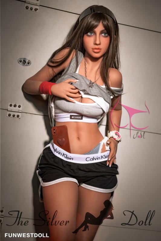 Adele in tenuta da palestra