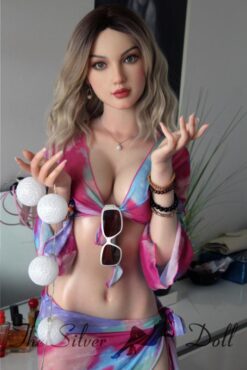 Tammy lista para una excursión veraniega