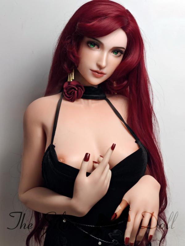 Kasawara Tomoko with a black velvet dress