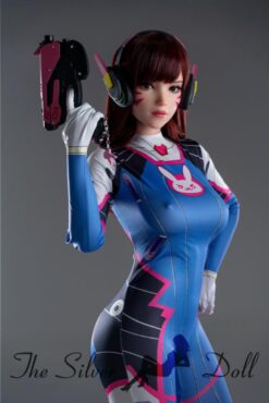 D.va en uniforme bleu