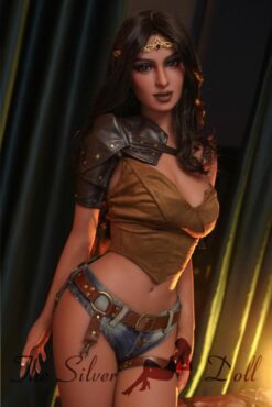 Queena with the shortest shorts