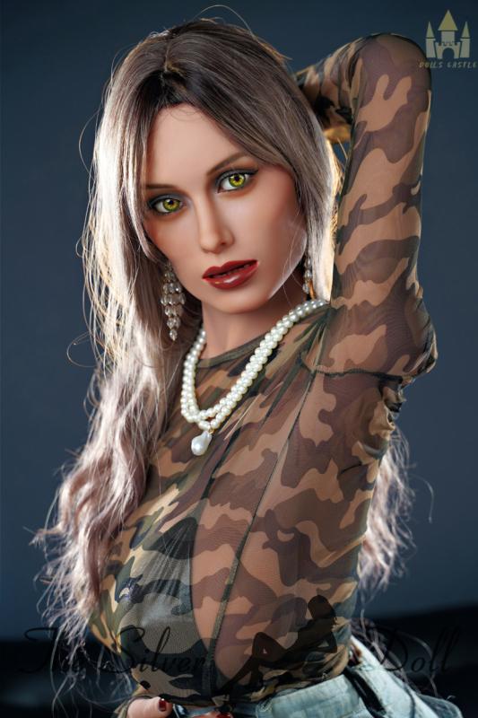 Evstolia en sujetador negro