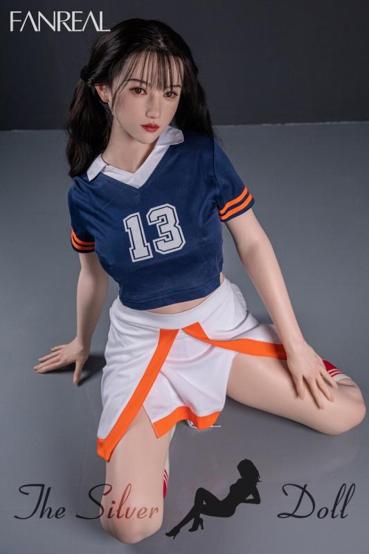 Yao en chemise de sport