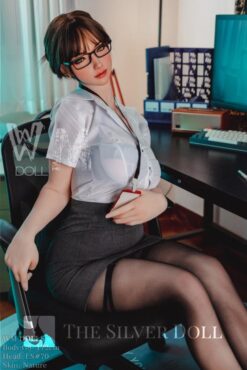 Sophie secrétaire sexy