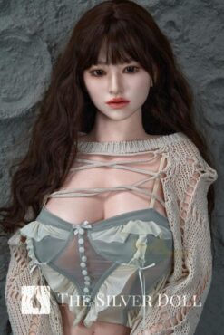 Sasha sur un fond lunaire