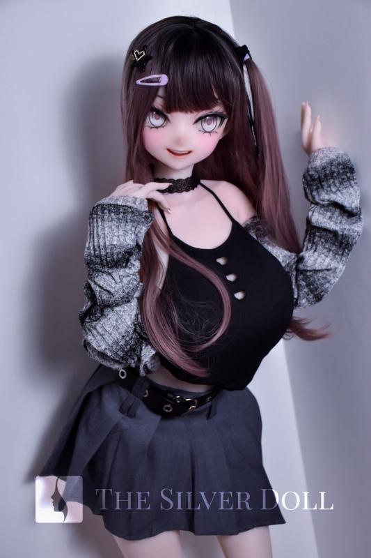 Koga Yayoi shows her breast