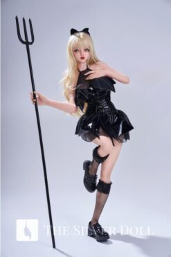 Mieko with a gallows