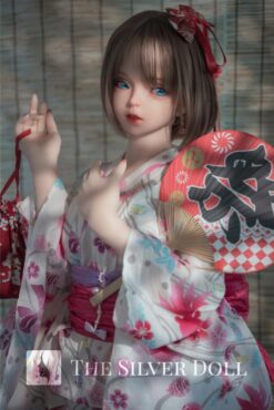Misa in traditional Japanese costume