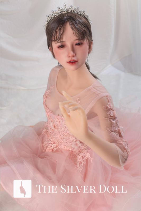 Sayako in pink wedding dress