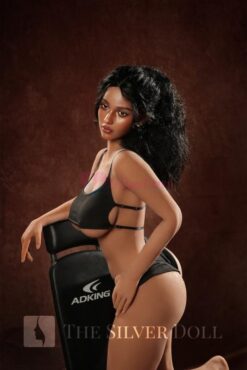 Cecily with dark tan skin