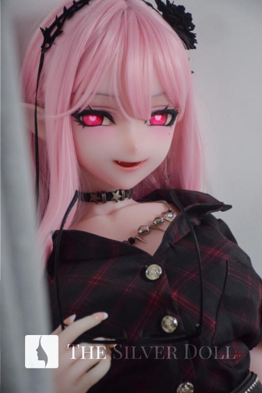 Kamiya Shiori with pink hair