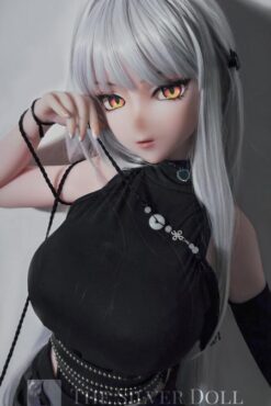 Genba Tokiko aux cheveux gris