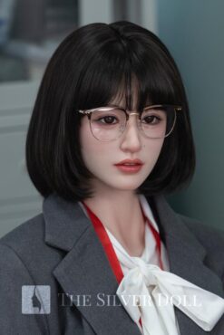 Shizukawa el la escuela