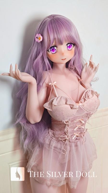 Seino Lemon con cabello morado