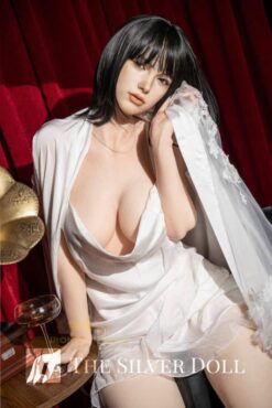 166cm E-cup 'Silicone'